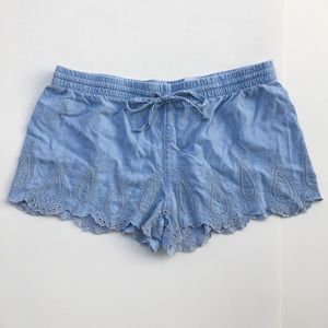 GAP detailed shorts